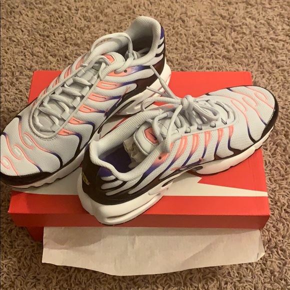 Multicolored Nike air max plus - Picture 2 of 3